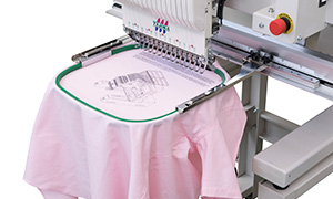 Embroidery frame that can be applied to various items
